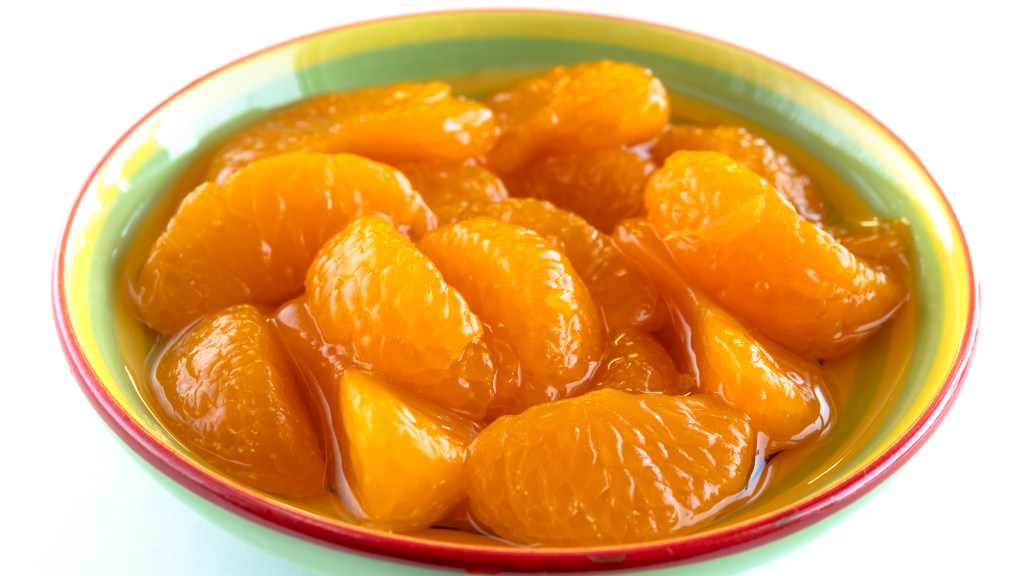 Mandarin oranges in a bowl