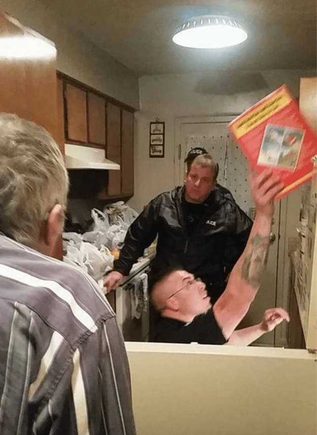 Police Buy Groceries