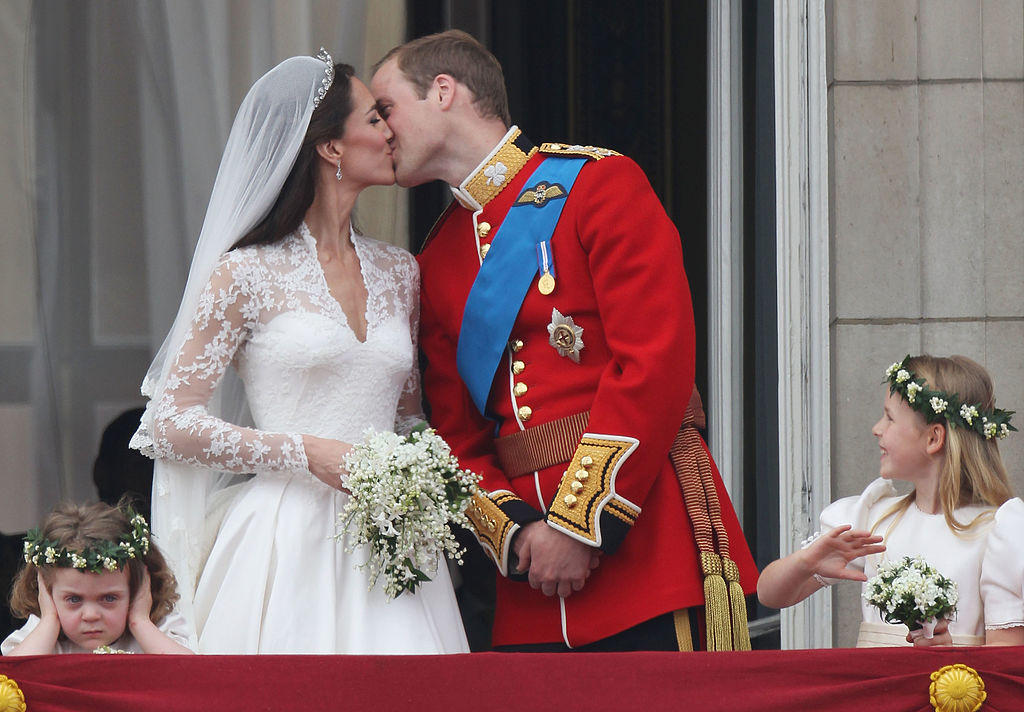 Kate William Kiss