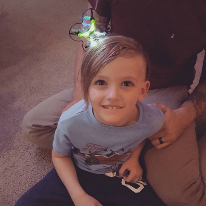 Kids Hair Tangles Happy Drone