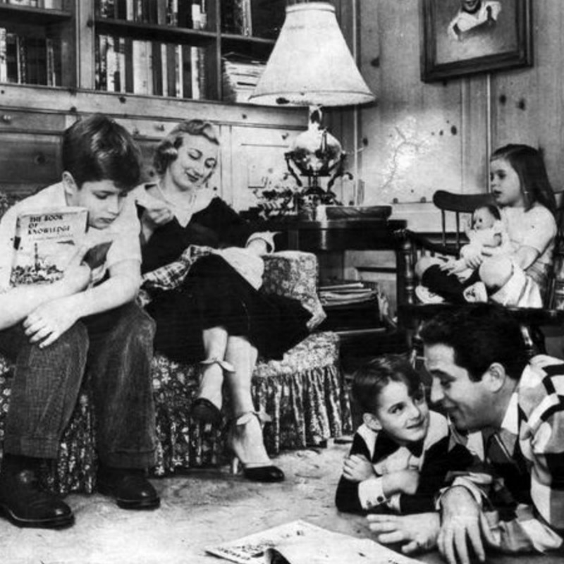 Celebrity Siblings Perry Como