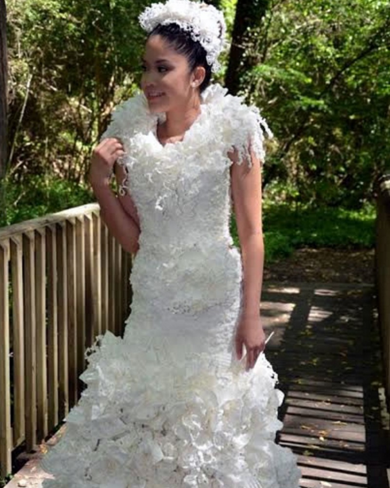 Toilet Paper Dress Details