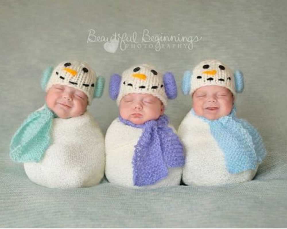 Adorable Multiples Photo Shoot Snowmen