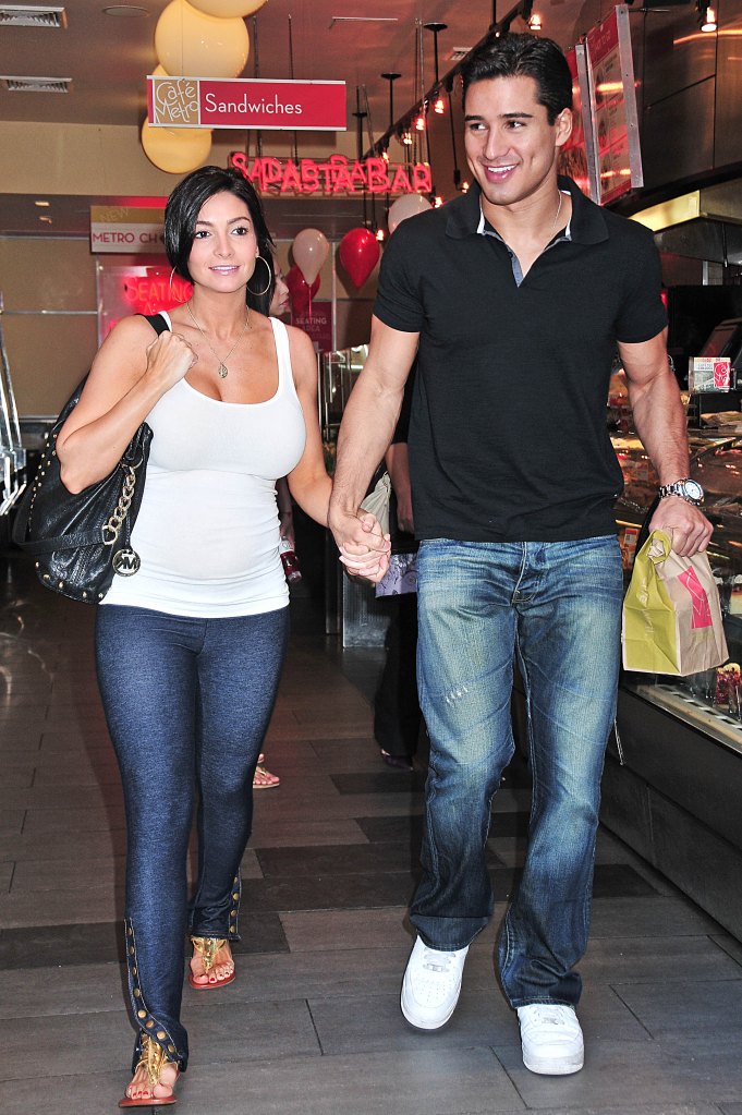 Mario Lopez Courtney Mazza