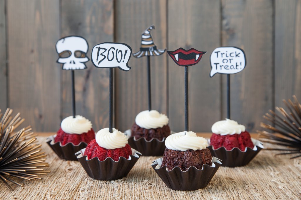 Halloween Cupcake Signs