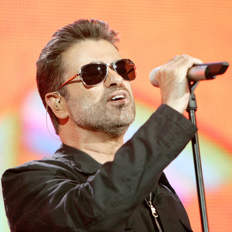 Celebs Who Died In 2016 George Michael Celeb Deaths