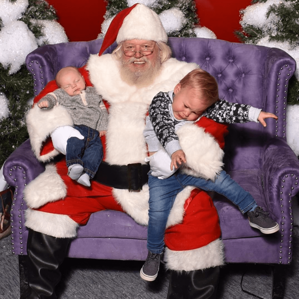 Kids Meet Santa 4