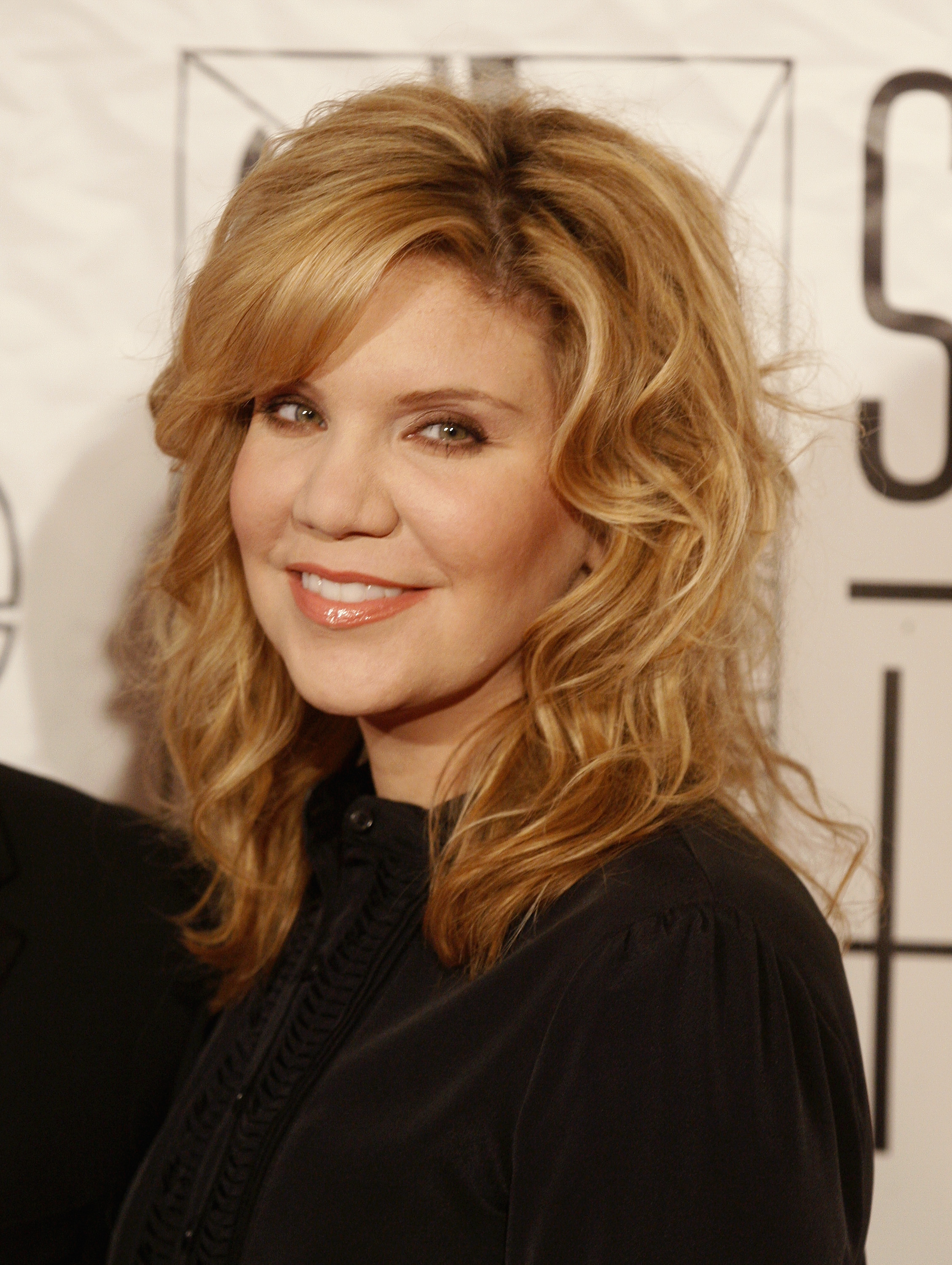 Alison Krauss Reveals Struggles After Life-Changing Diagnosis.