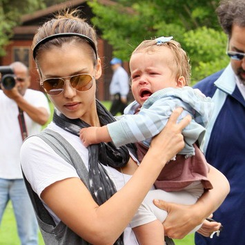 jessica-alba-parenting.jpg