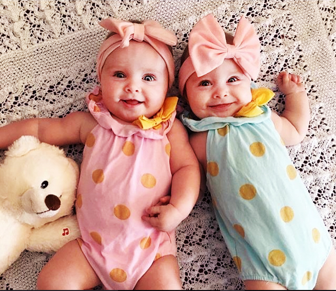 Twins Striking Eyes 11