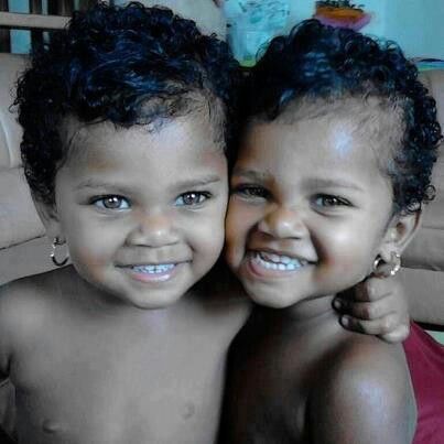 Twins Striking Eyes 4