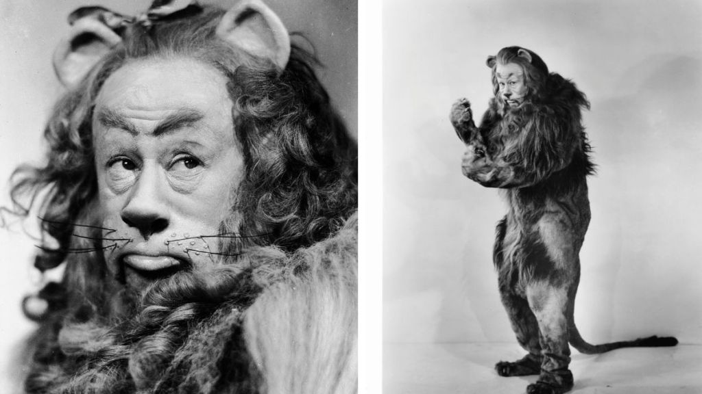 The Lion Side by Side (Wizard of Oz behind the scenes)