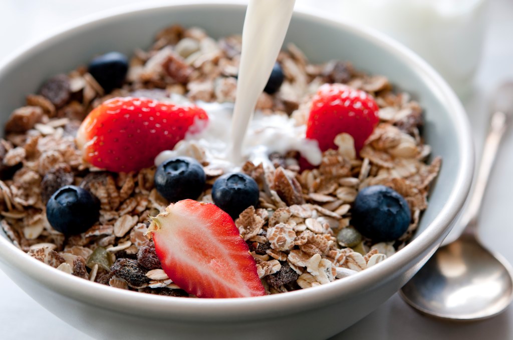 Granola With Fruit And Milk