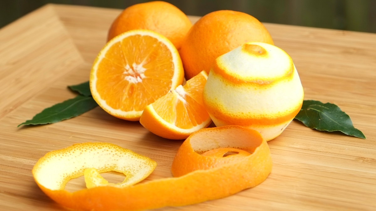 10 Brilliant Things To Do With Leftover Orange Peels - Woman's World