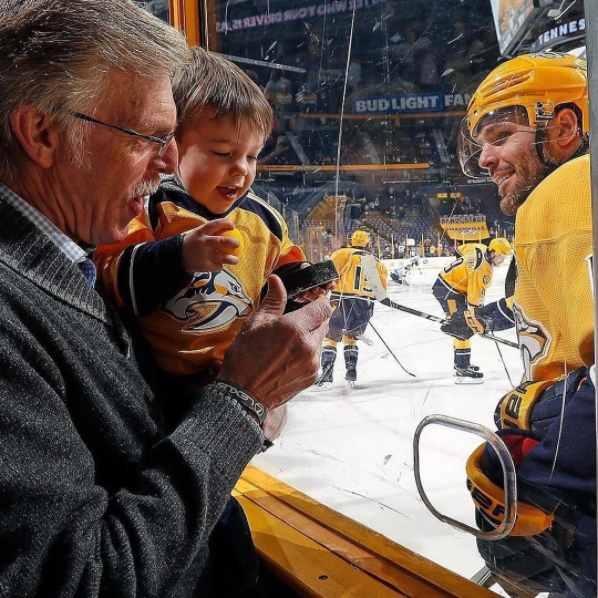 Carrie Underwood son April 2017