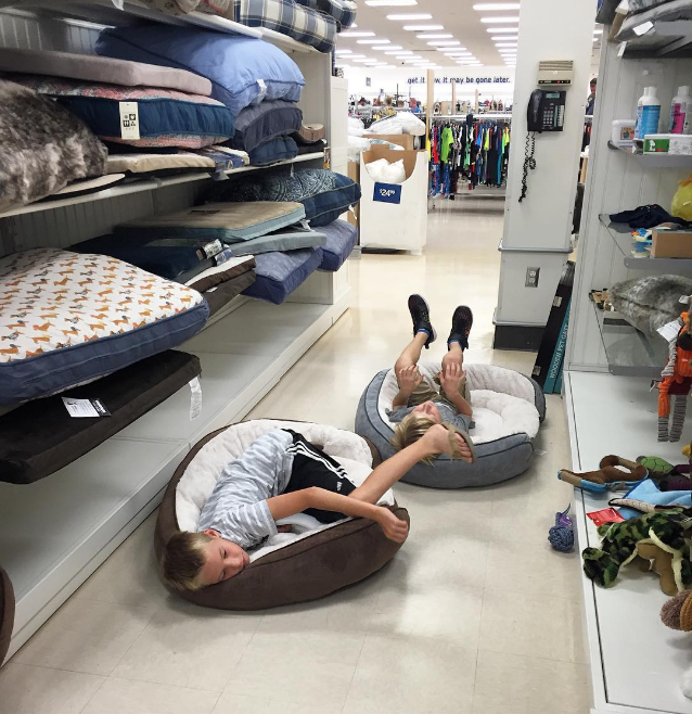 Shopping With Kids 1