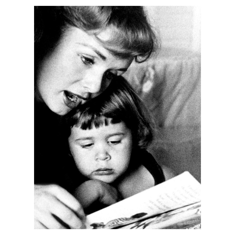 Celebrities As Babies Carrie Fisher