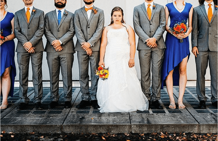 Cute Funny Wedding Photo 1