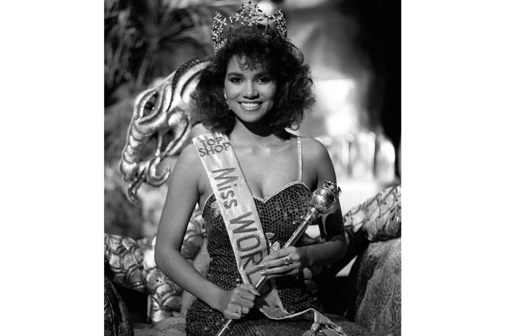 Halle Berry Miss World