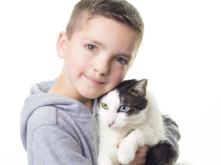 Bullied Boy Saves Cat With Same Eye Condition and Cleft Lip