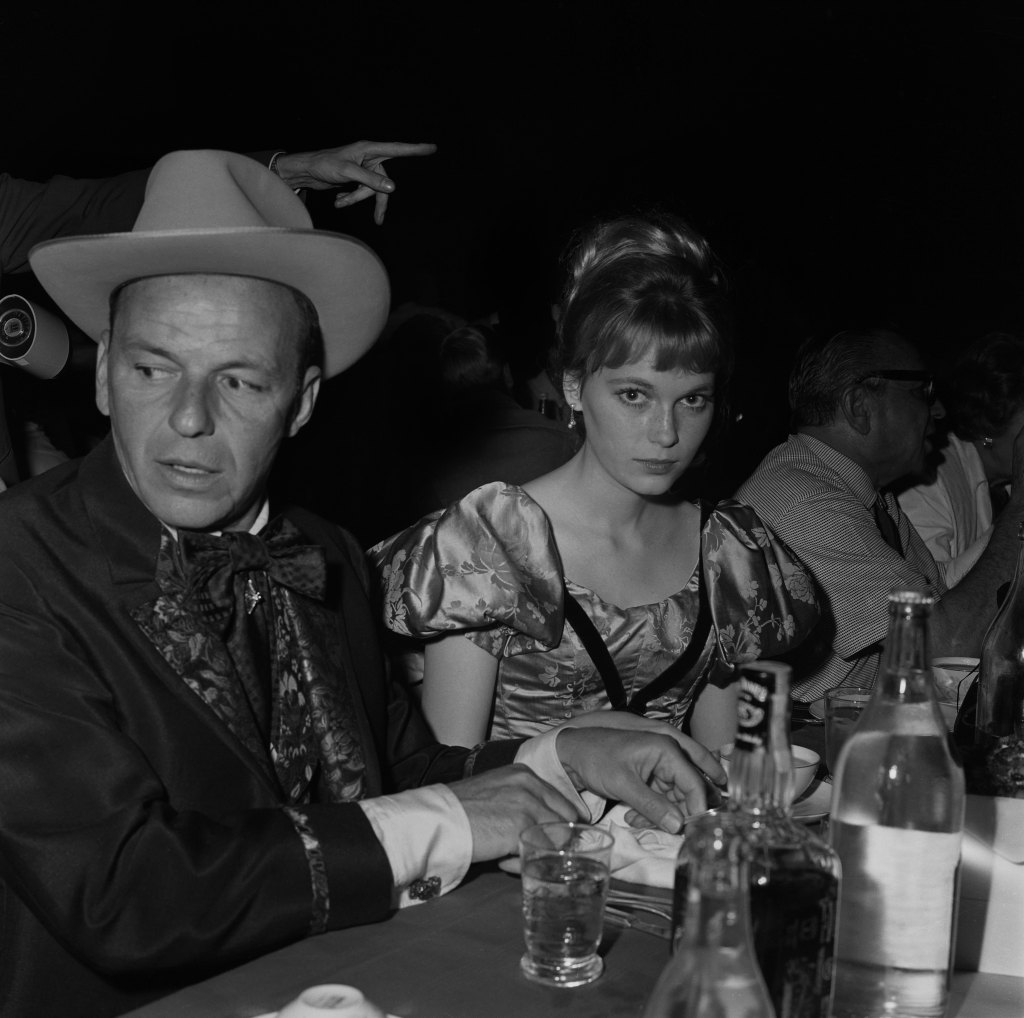 Rosemarys Baby Frank Sinatra Mia Farrow