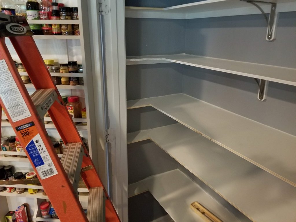 Pantry Makeover 11