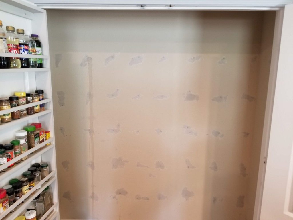 Pantry Makeover 4