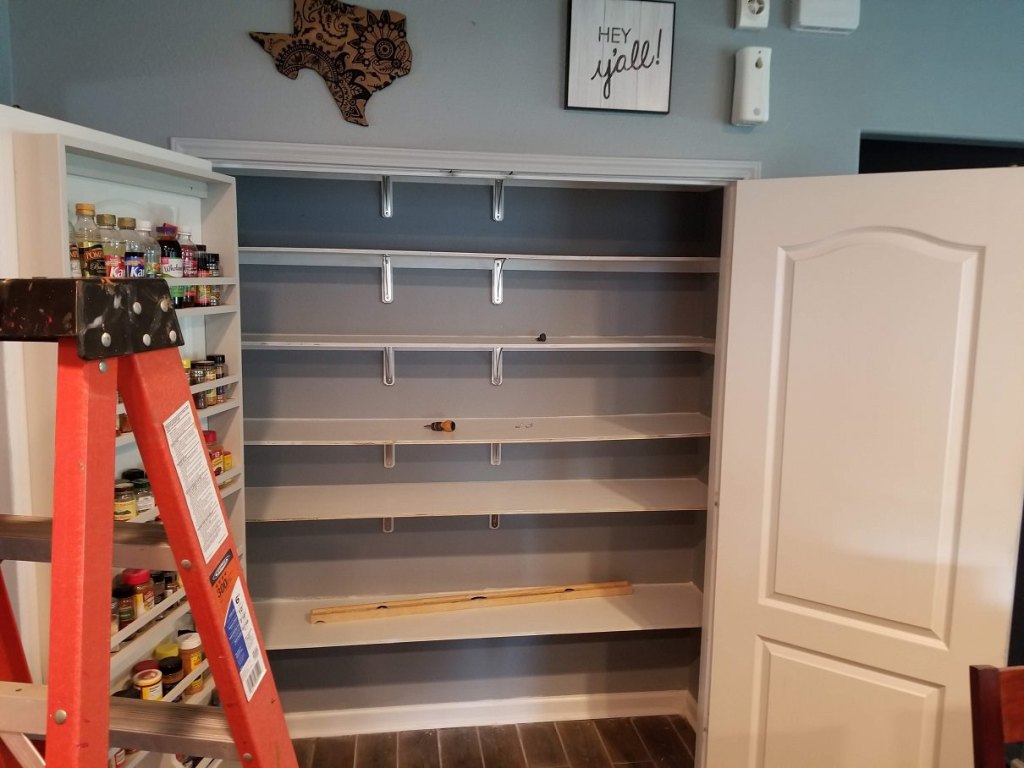 Pantry Makeover 9