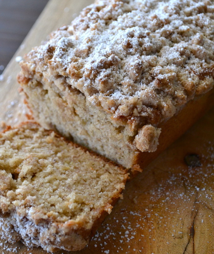 Easy Banana Bread Cinnamon Crumb