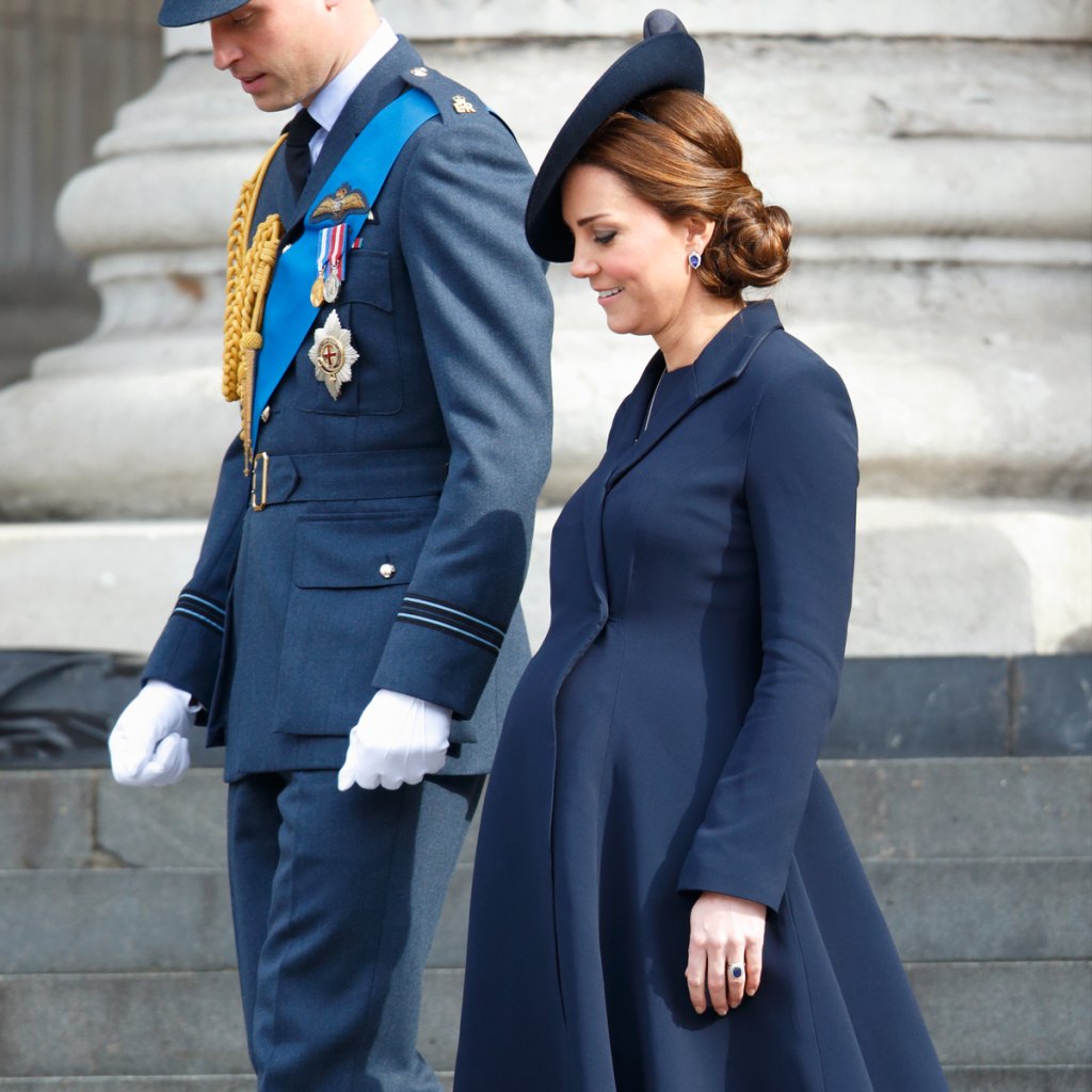 Kate Middleton Pregnant Pictures
