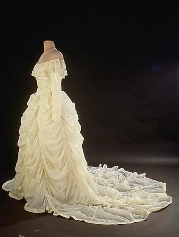 parachute wedding dress side