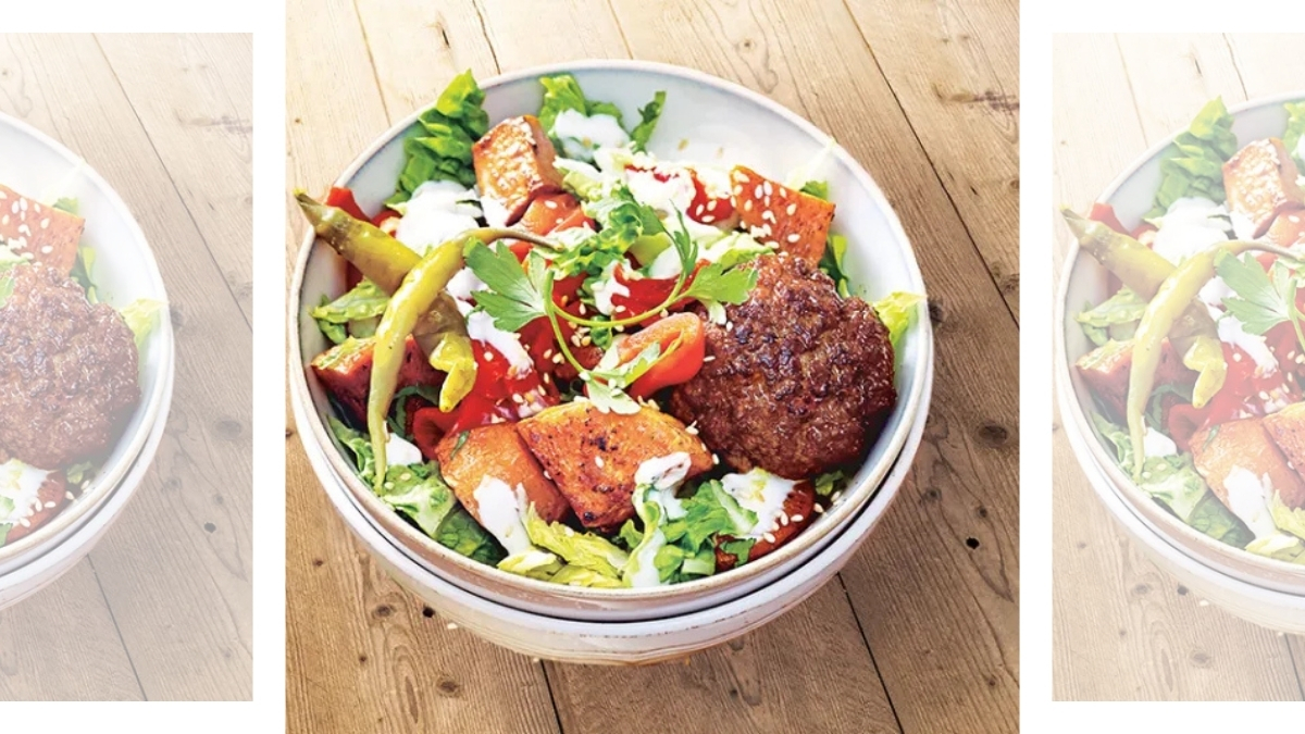 Mediterranean Meatball Salad recipe