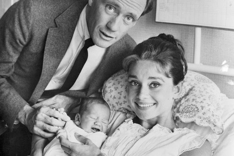 7 Audrey Hepburn ‘mom Moments We Nearly Forgot About Movie News 