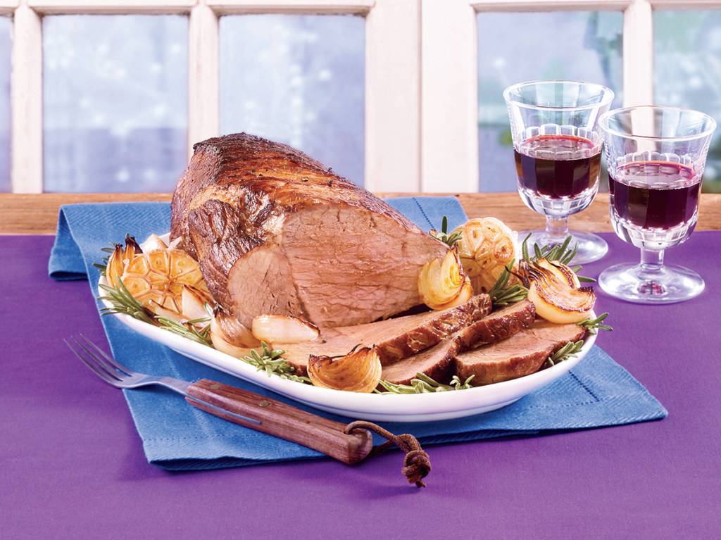 Red Wine Rosemary Braised Pot Roast