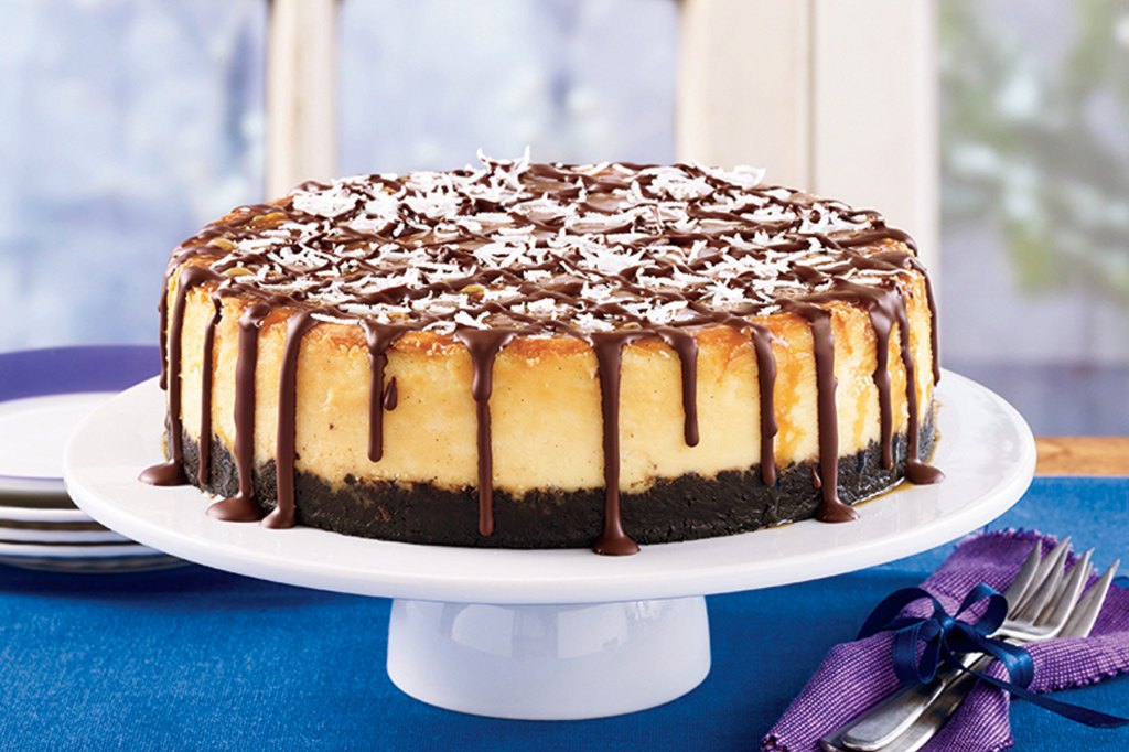 Samoa Cheesecake With Fudge Drizzle