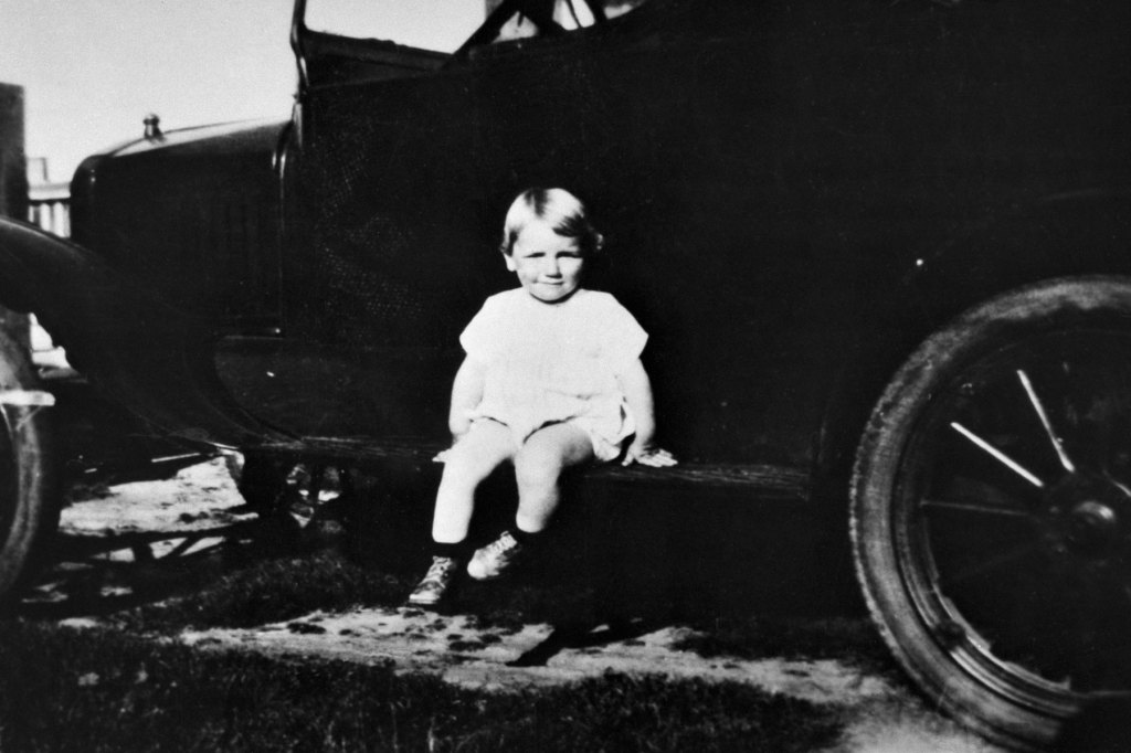 Marilyn Monroe Young 4
