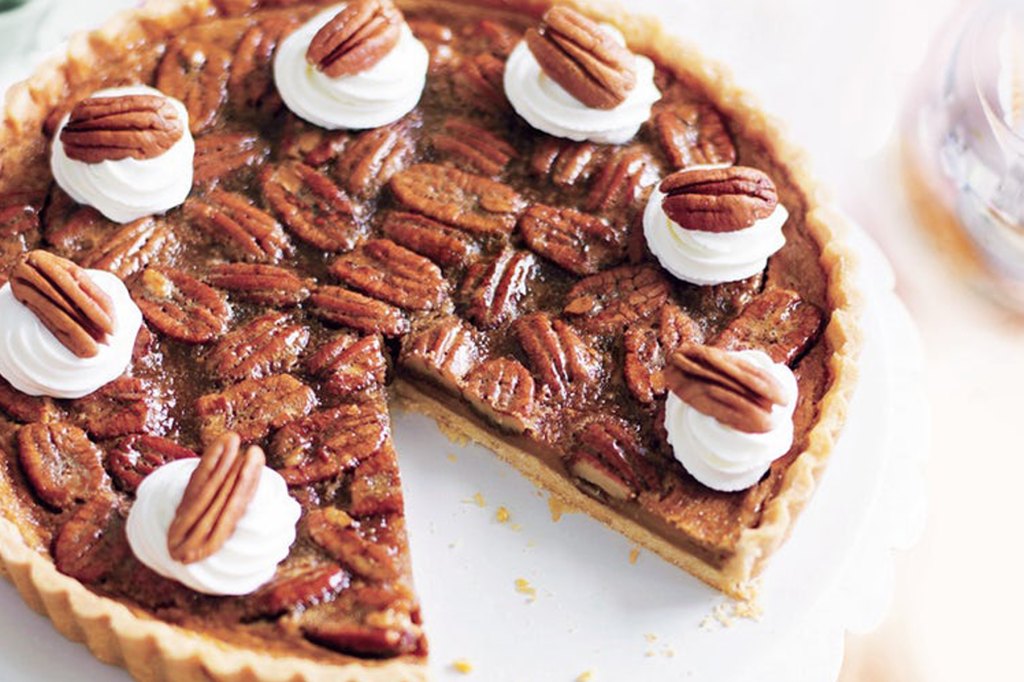 Easy Maple Pecan Pie 1200 800