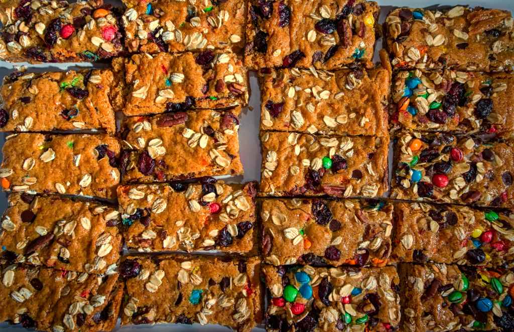 fruit and nut brownies