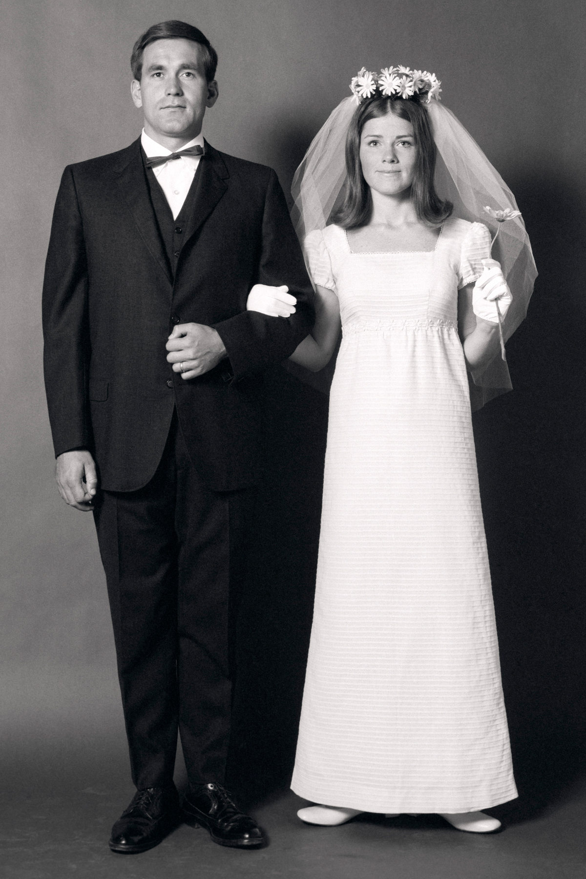 70s wedding dress styles
