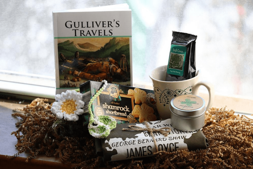 Best Gift Basket For Book Lovers