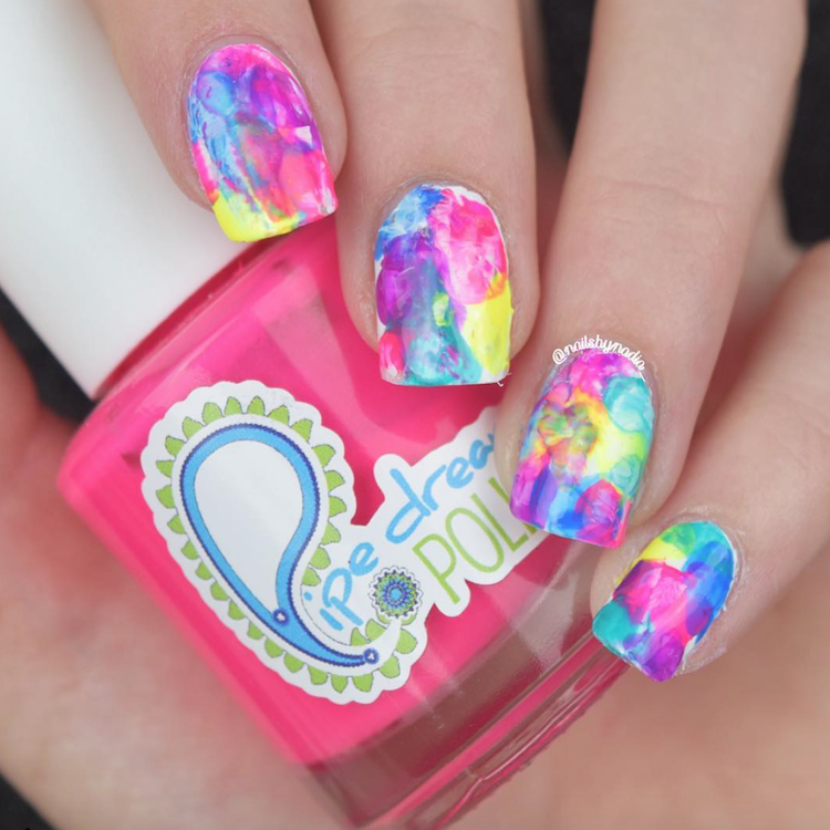 These Beautiful Nails Pictures Are the Perfect Pick-Me-Ups