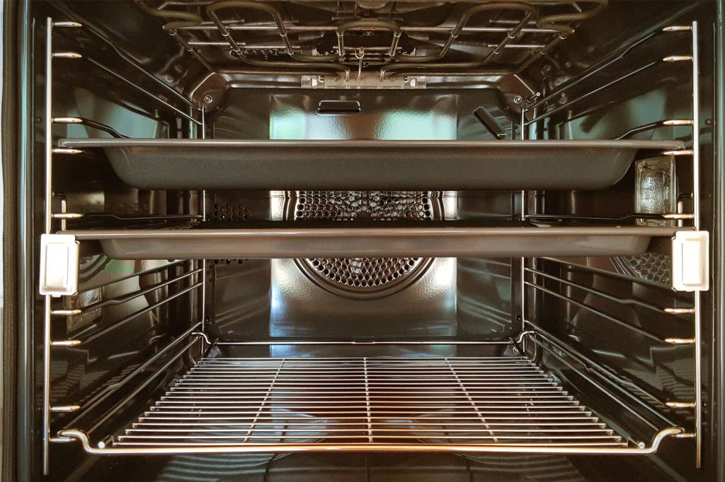 How To Clean Oven Lemon Juice