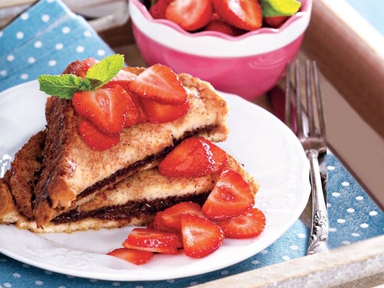 Nutella Stuffed French Toast