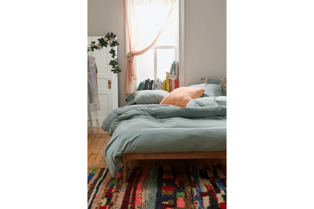 Best Dorm Bedding — Urban Outfitters T-Shirt Jersey Duvet Cover