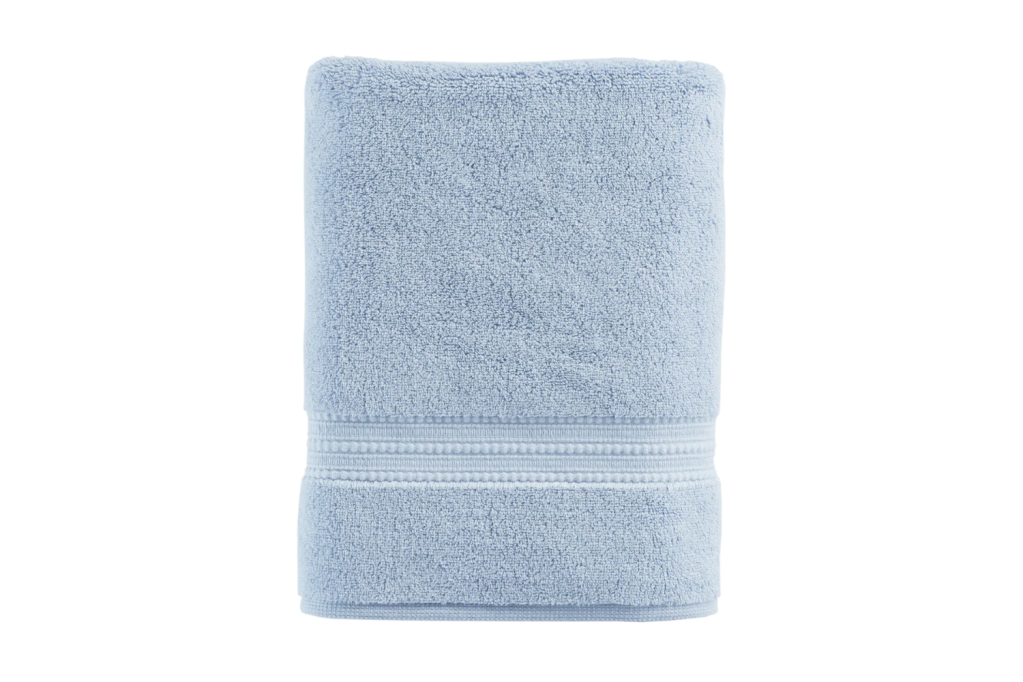 Best Dorm Towel — LC Lauren Conrad