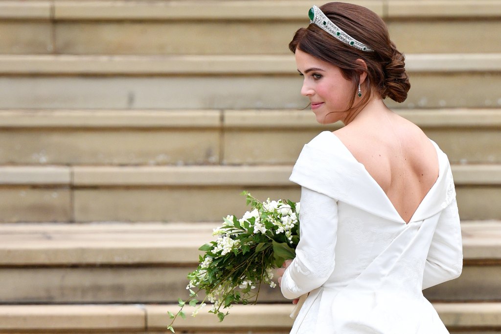 Princess Eugenie Wedding Dress
