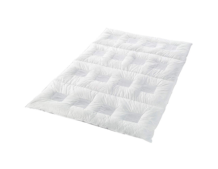 Best Lightweight Comforter for Allergies — Climabalance