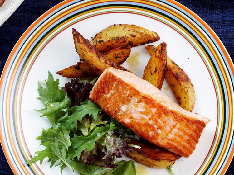 Salmon With Cajun Wedges