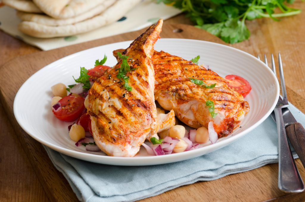 Picture of chicken, chickpeas, and veggies