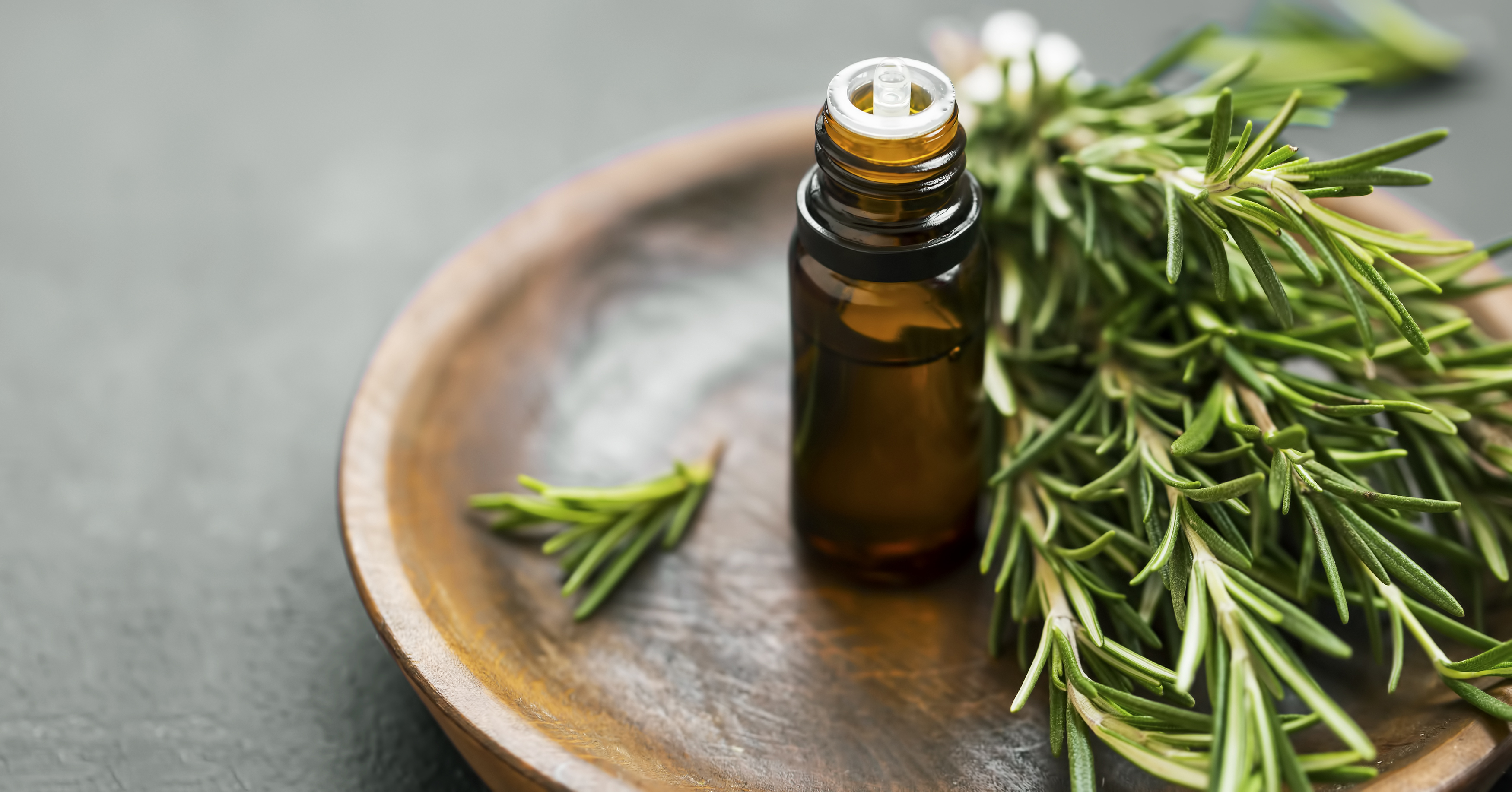 8 Essential Oils for Hair Loss That Will Bring Your Mane Back to Life